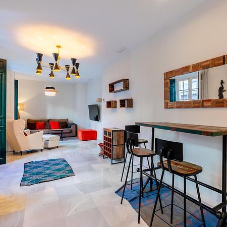 Holi-Rent Penthouse Penuelas Seville Exterior photo